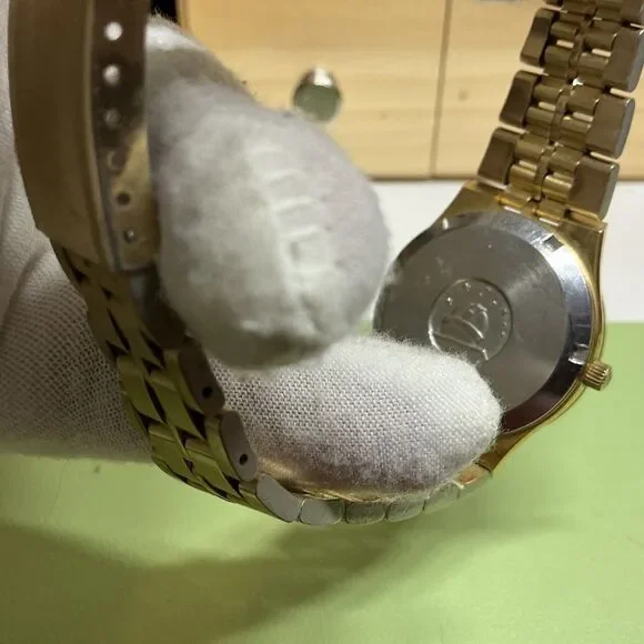 Omega Constellation Electronic f300hz Running OEM Bracelet And Crown